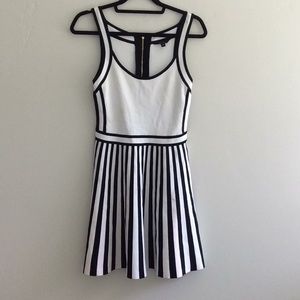 GUESS Women’s Dress
